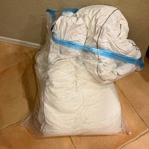 Queen sized mattress cover